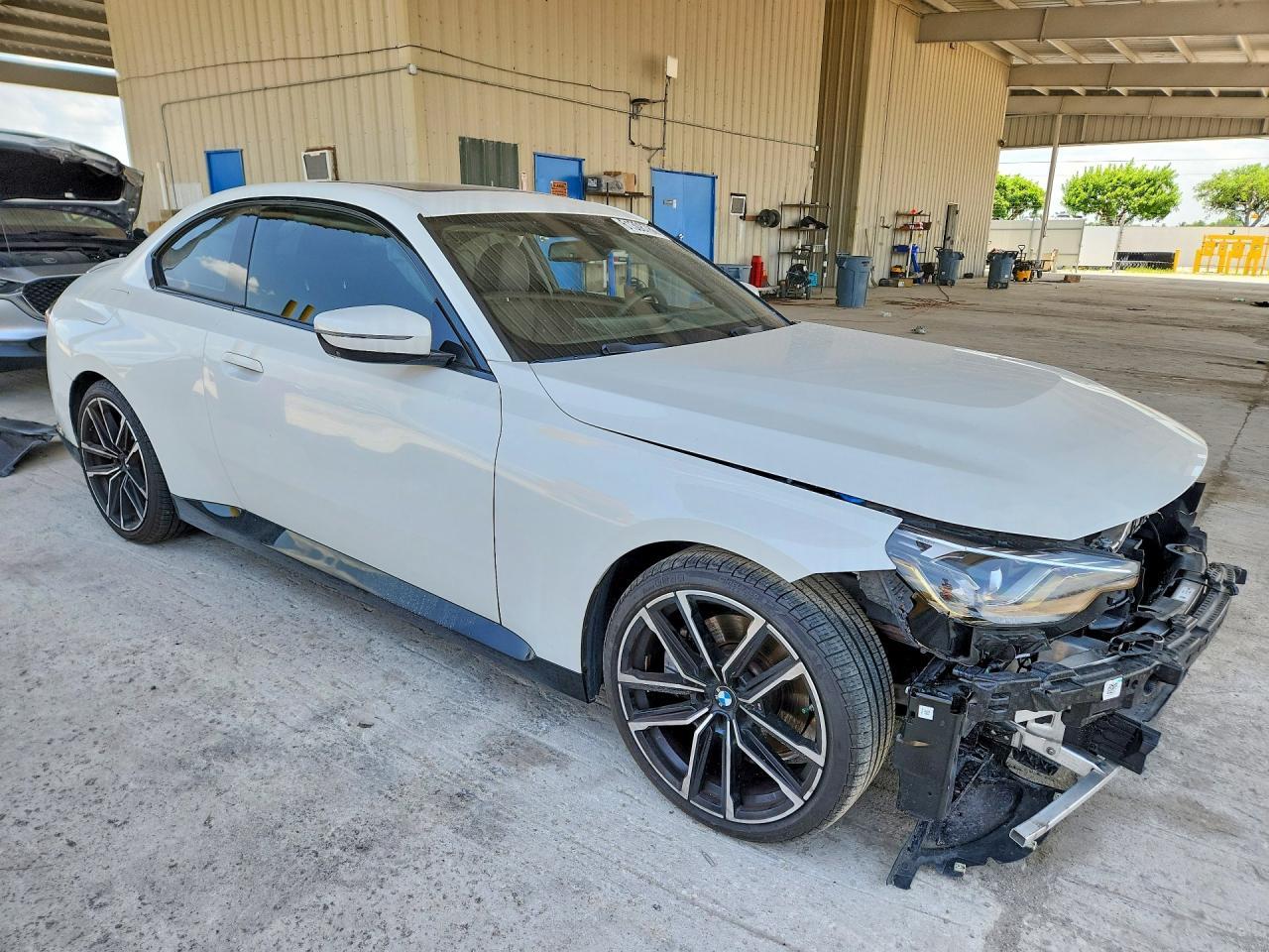 2024 BMW 230I - zdjęcie 4
