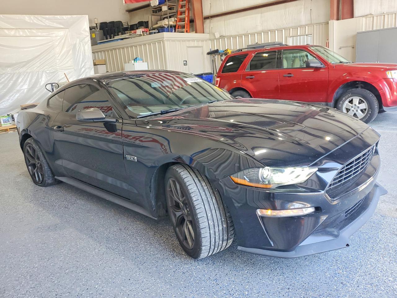 2020 Ford Mustang - zdjęcie 4