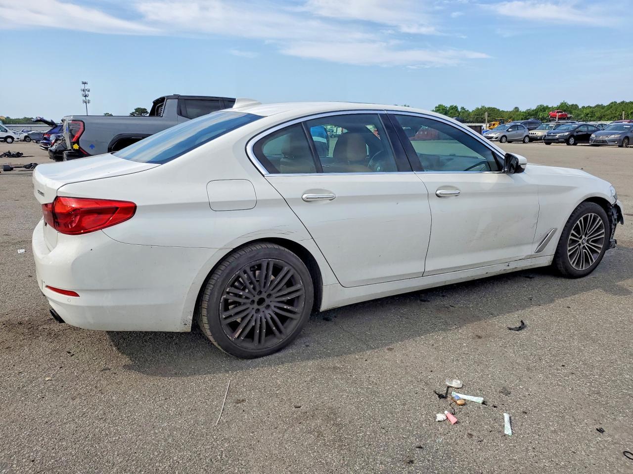 2018 BMW Seria 5 530i - zdjęcie 3
