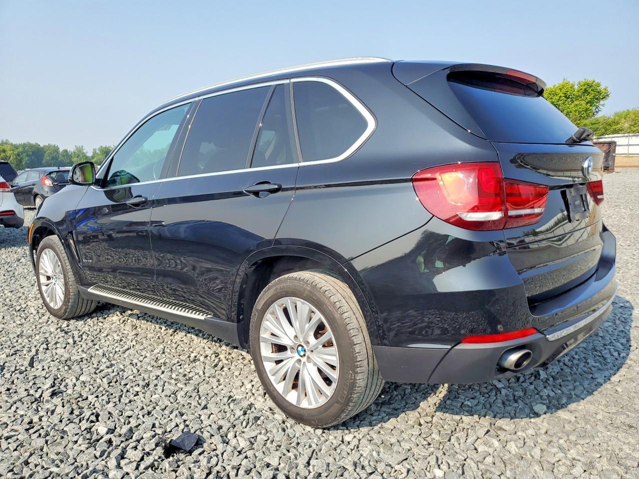 2016 BMW X5 xDrive35I - zdjęcie 2