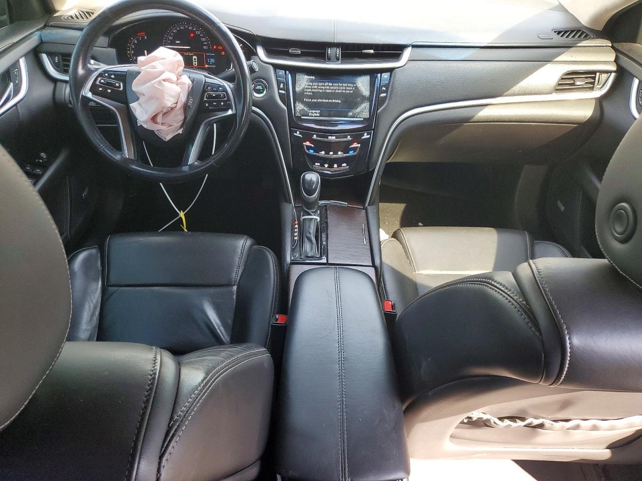 2019 Cadillac Xts - zdjęcie 8