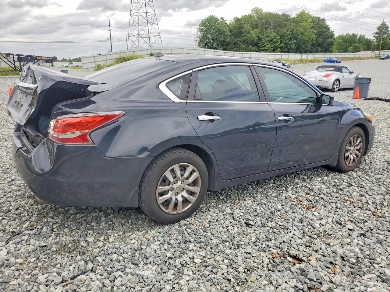 2015 Nissan Altima 2.5 S - zdjęcie 3