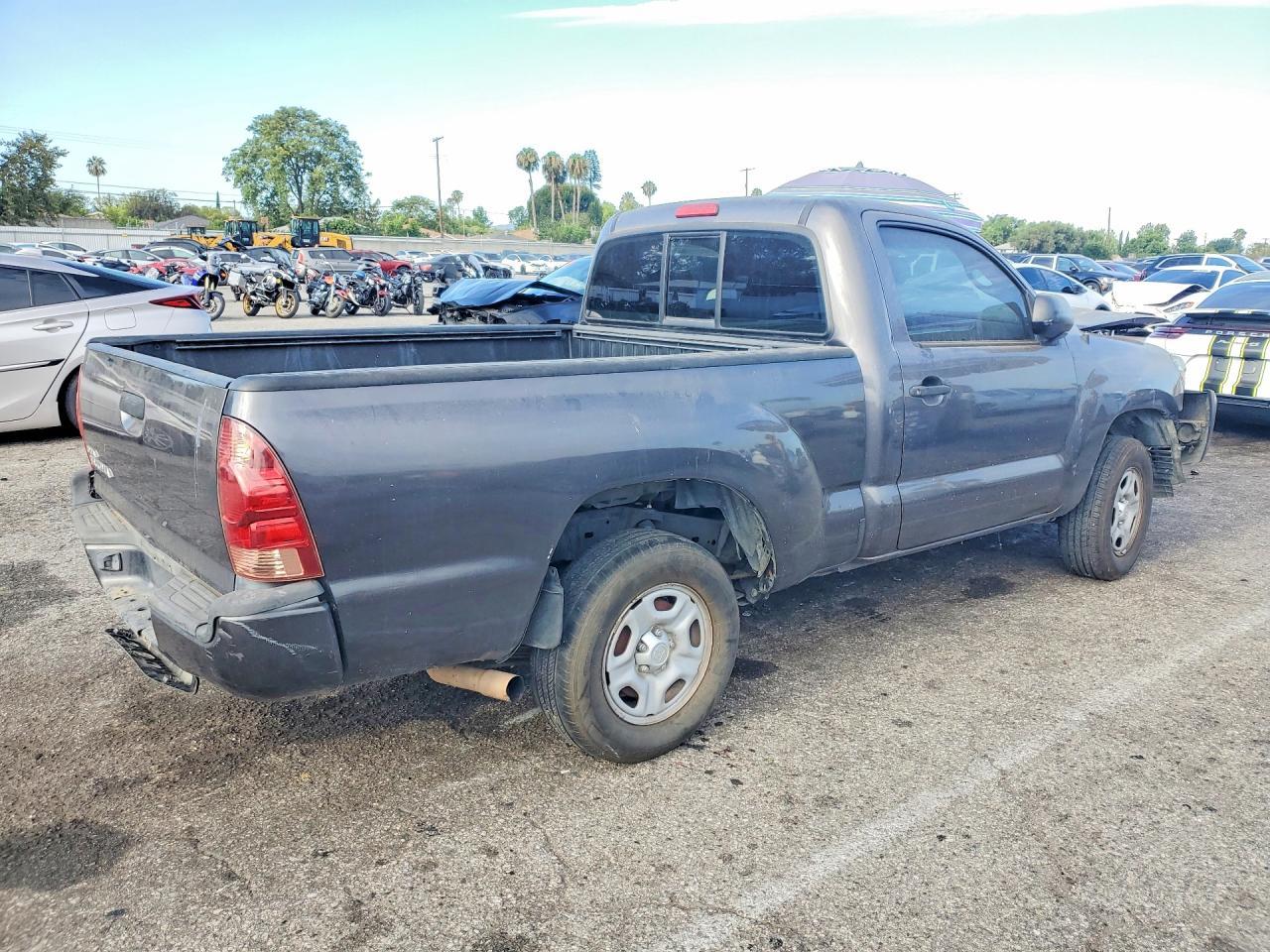 2013 Toyota Tacoma Base - zdjęcie 3