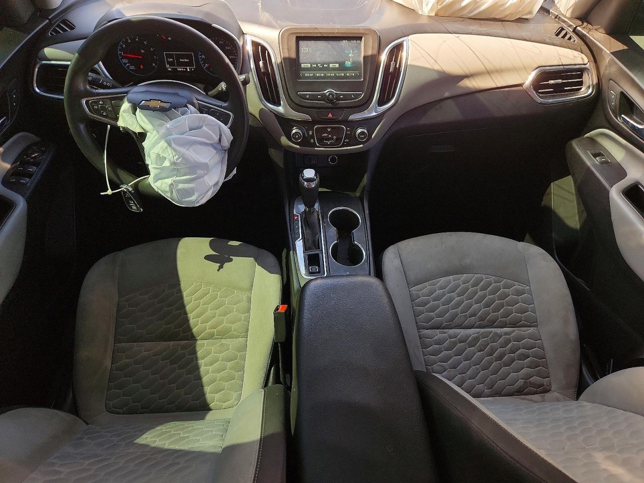 2018 Chevrolet Equinox Ls - zdjęcie 8
