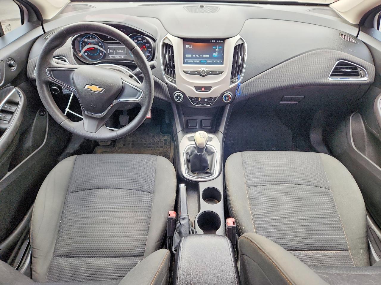 2017 Chevrolet Cruze Ls - zdjęcie 8