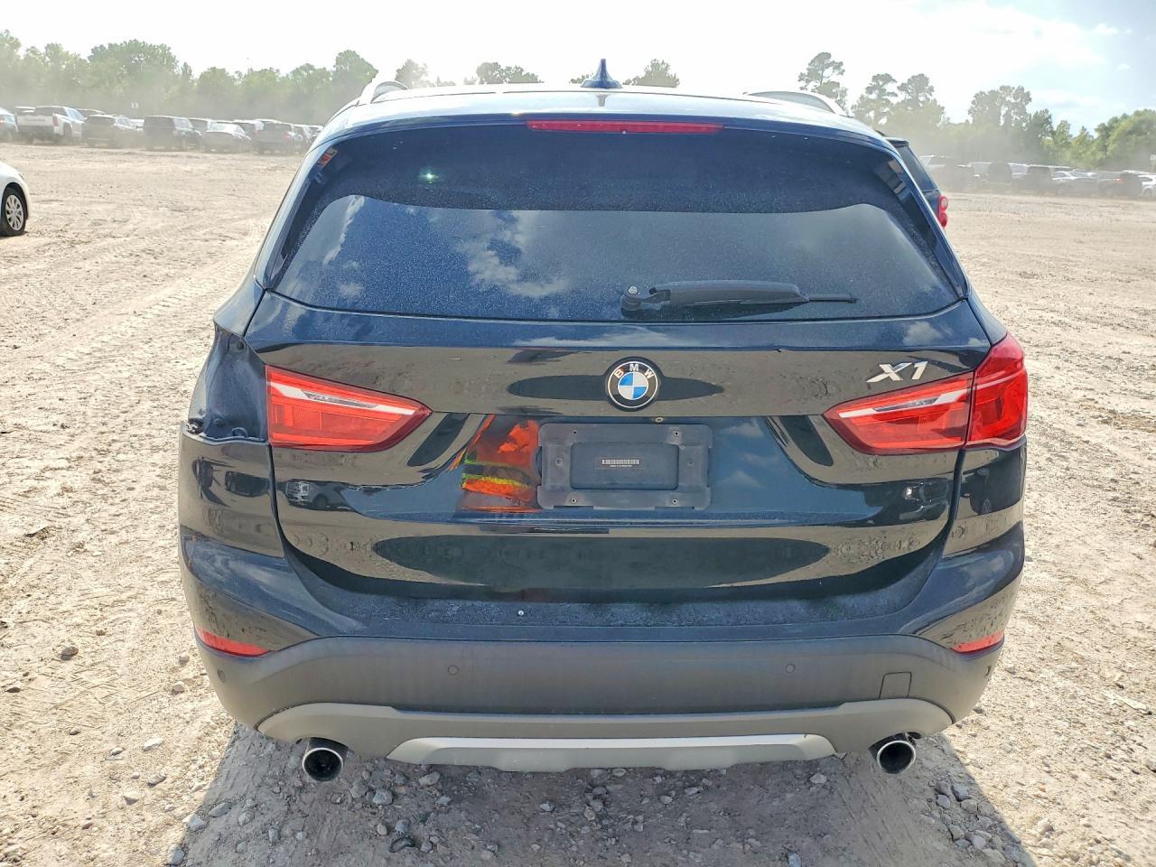 2017 BMW X1 Sdrive28I - zdjęcie 6