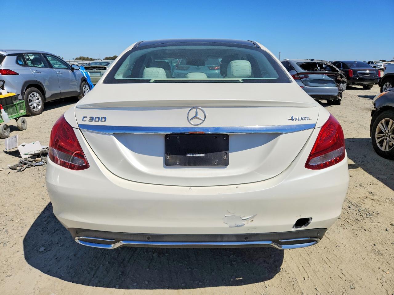 2016 Mercedes-Benz C 300 4Matic - zdjęcie 6
