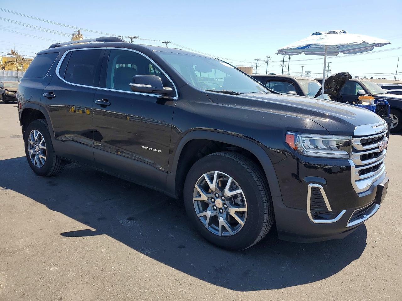 2023 GMC Acadia Slt - zdjęcie 4