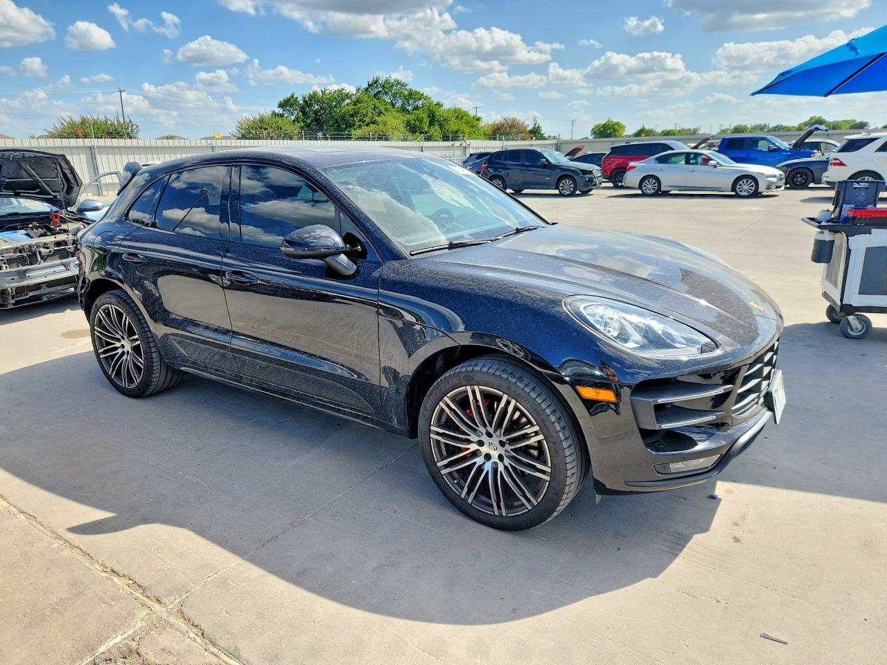 2015 Porsche Macan Turbo - zdjęcie 4