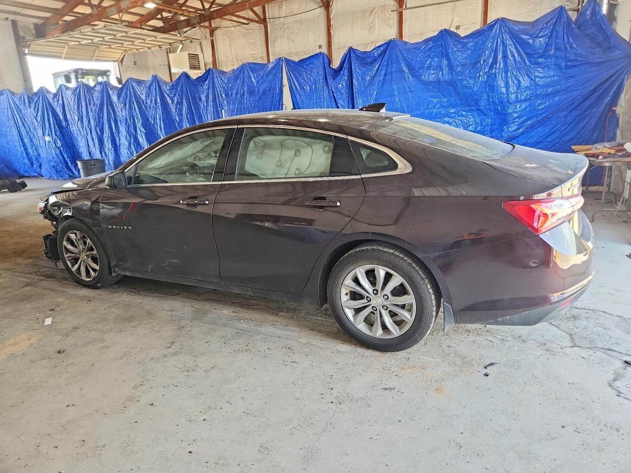 2020 Chevrolet Malibu Lt - zdjęcie 2