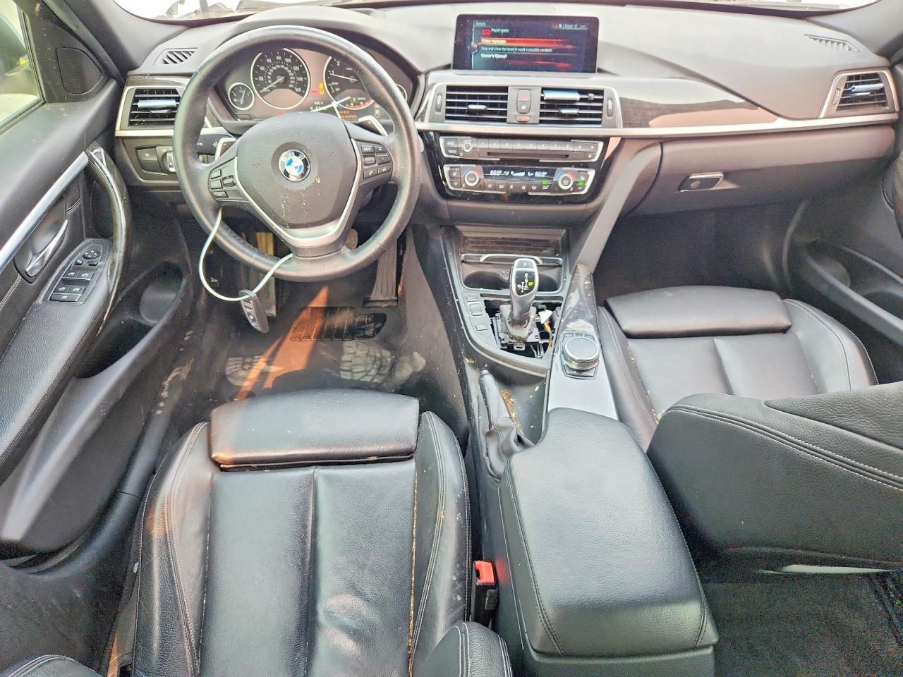 2017 BMW 330 Xi - zdjęcie 8
