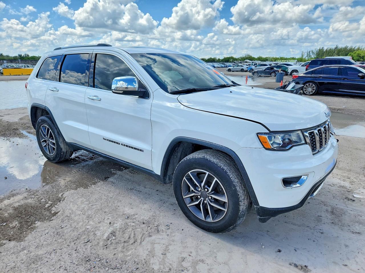 2022 Jeep Grand Cherokee Limited - zdjęcie 4