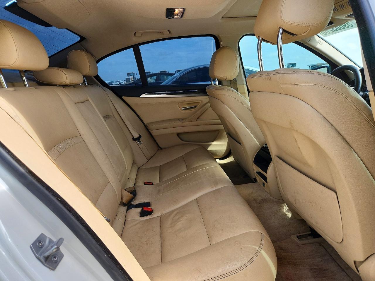 2014 BMW 535 I - zdjęcie 10