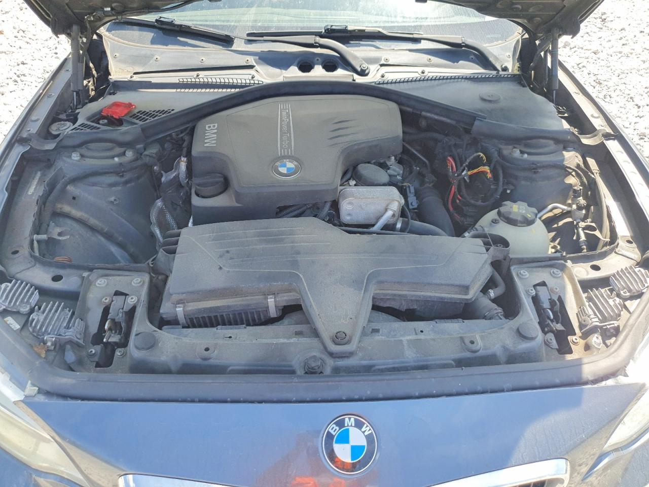 2015 BMW 228 Xi - zdjęcie 11