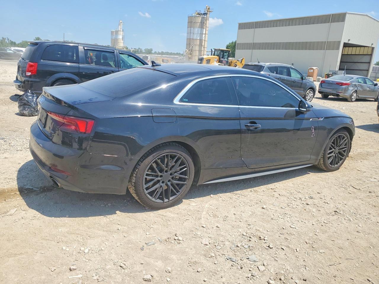 2019 Audi A5 Premium - zdjęcie 3