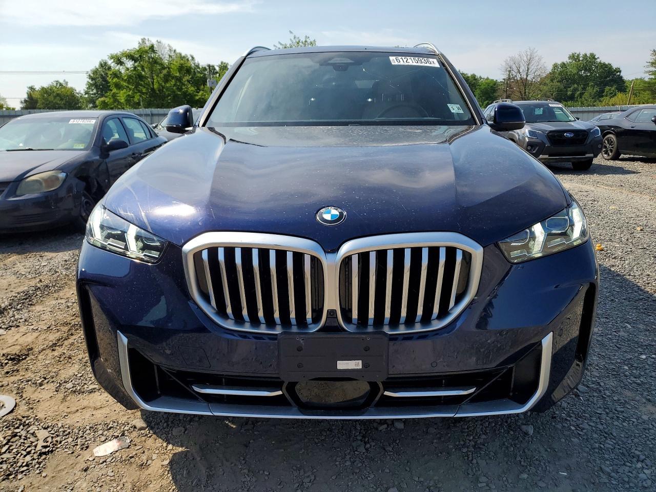 2026 BMW X5 xDrive40I - zdjęcie 5