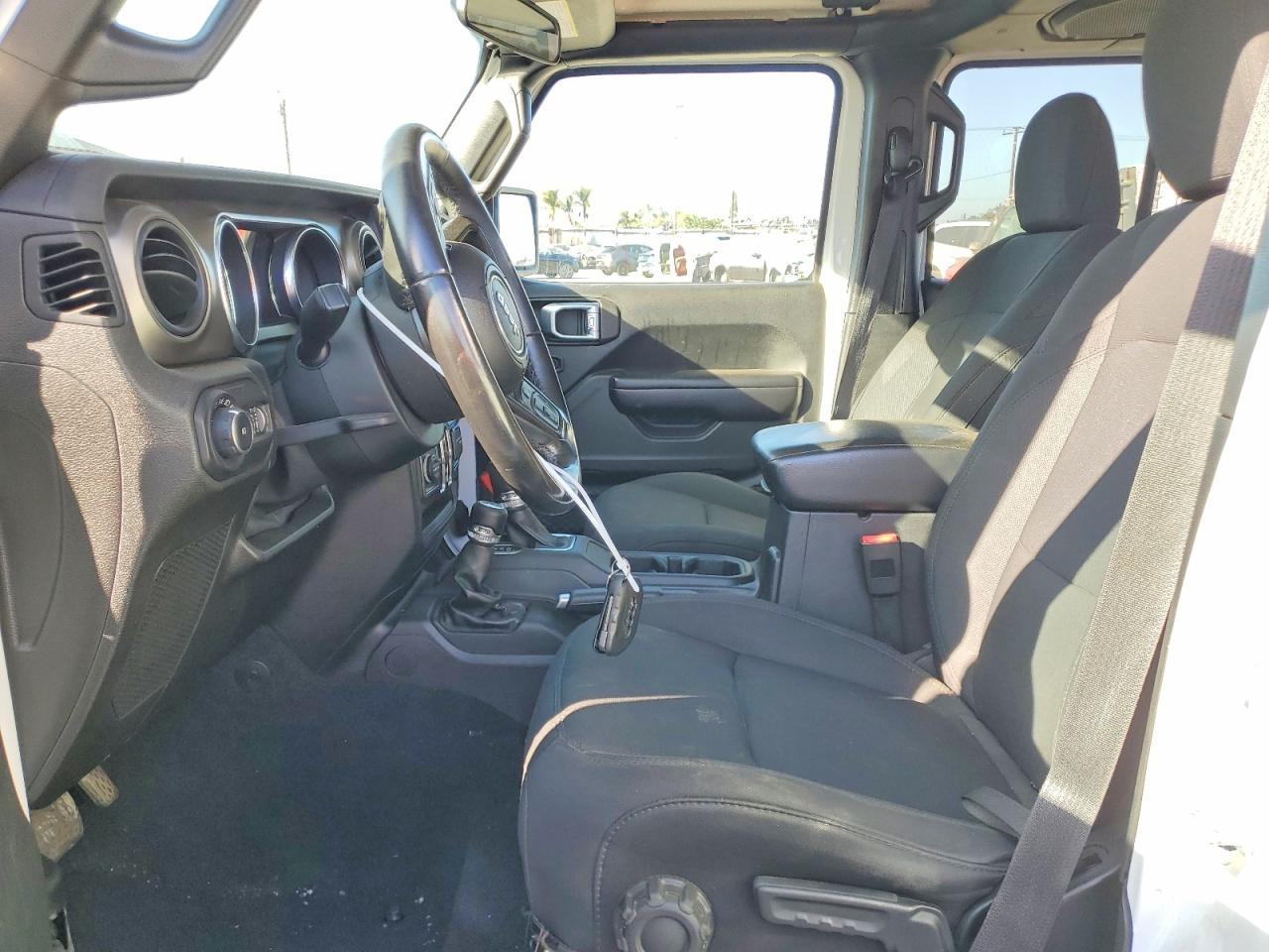 2018 Jeep Wrangler Unlimited Sport - zdjęcie 7