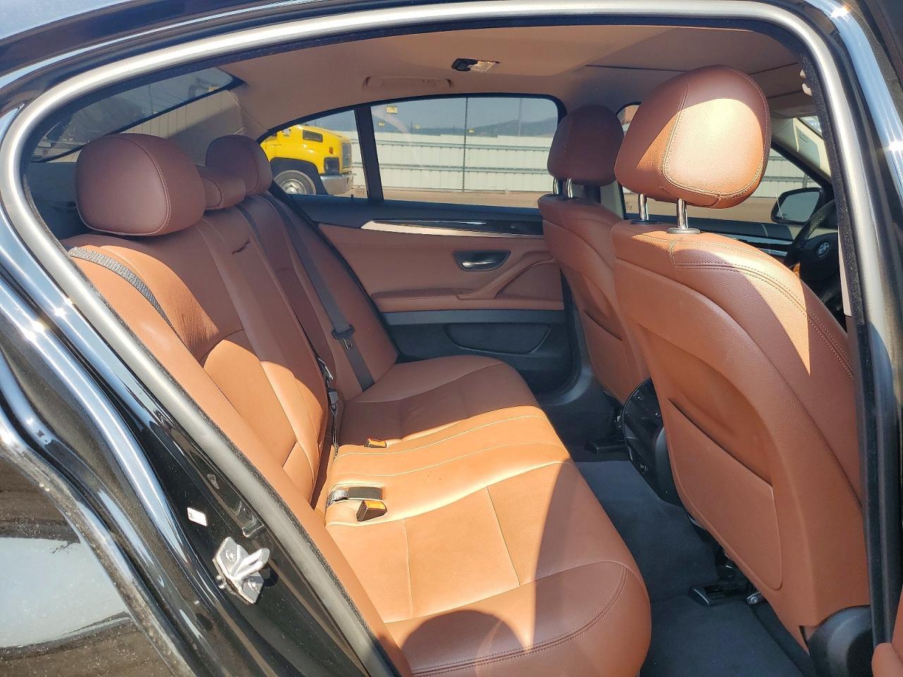 2014 BMW 535 Xi - zdjęcie 10