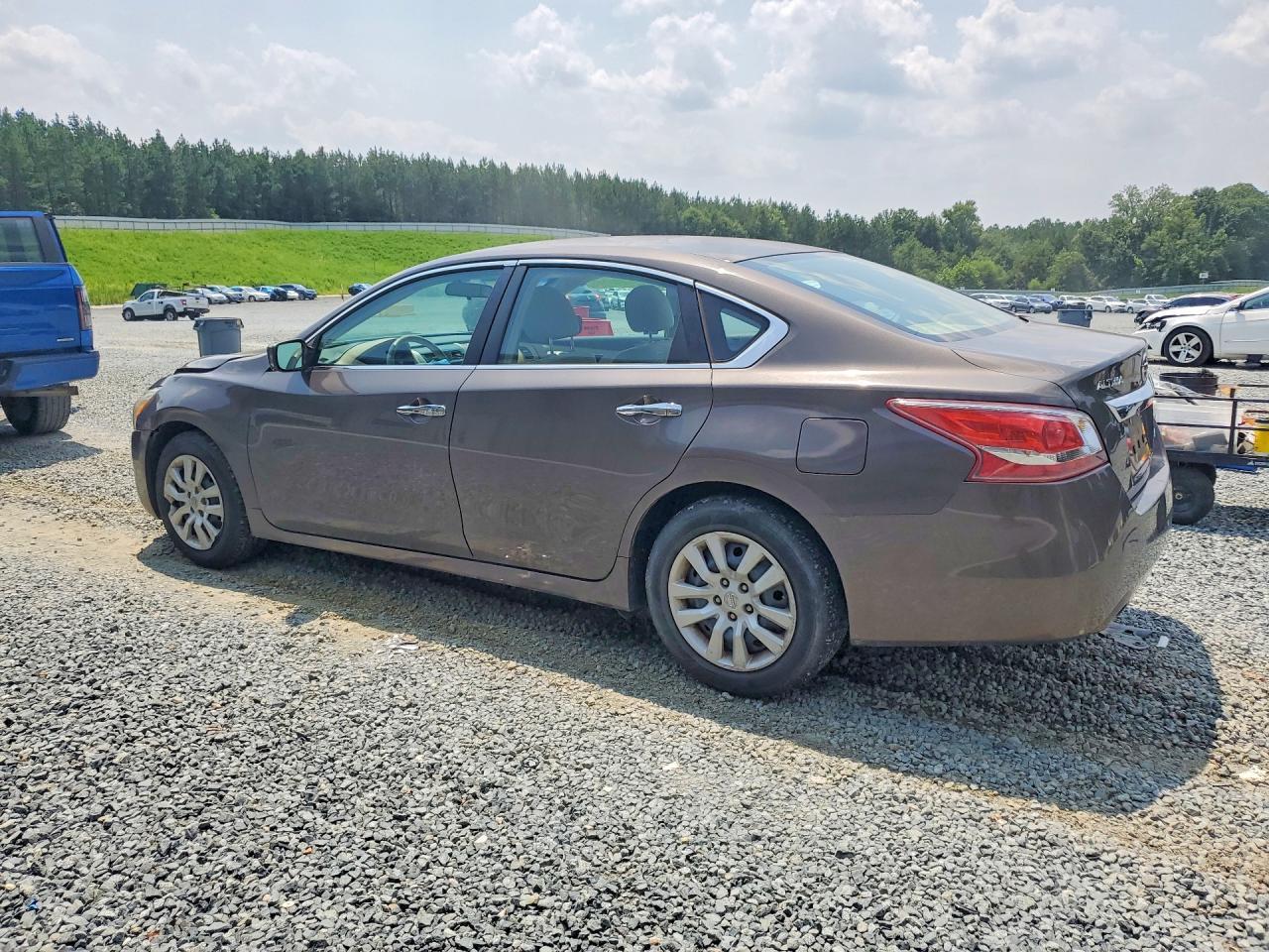 2013 Nissan Altima 2.5 - zdjęcie 2