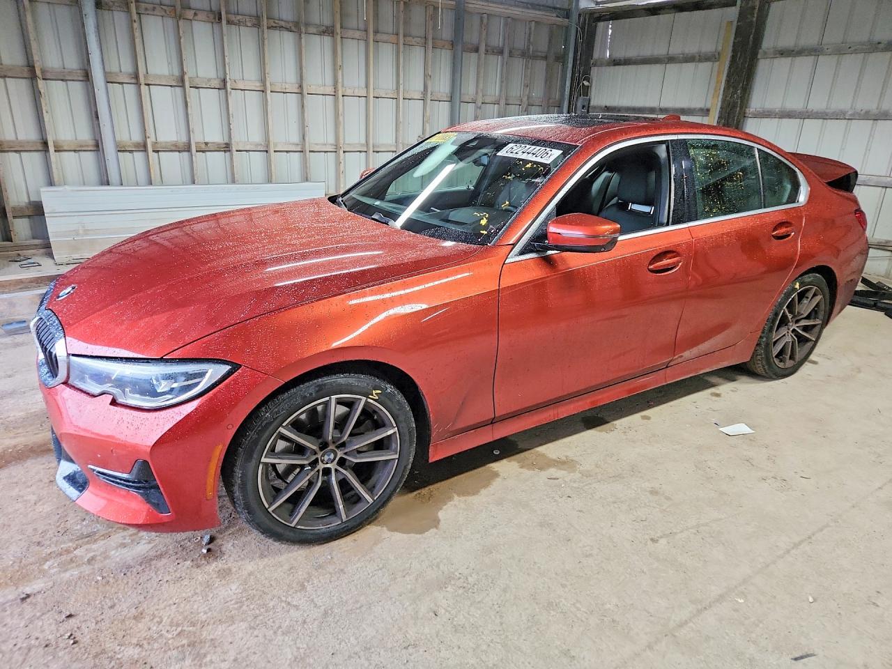 2021 BMW 330I - zdjęcie główne