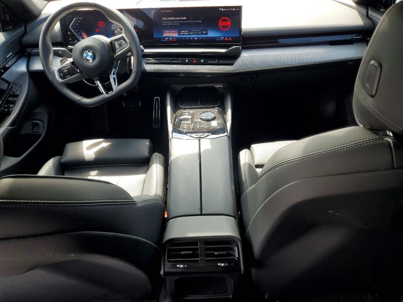 2026 BMW 530 I - zdjęcie 8