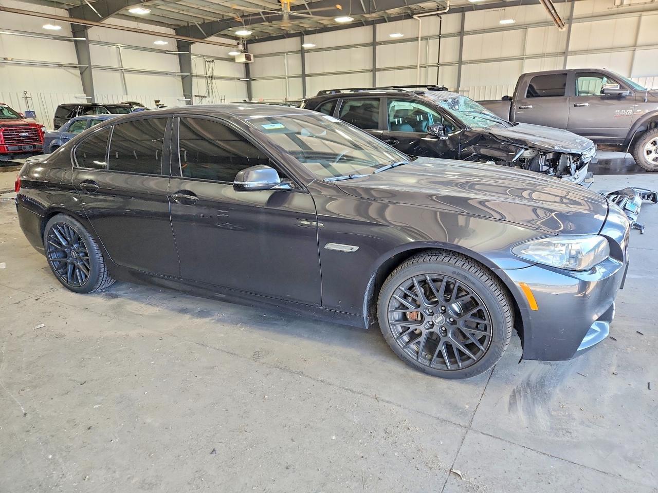 2014 BMW Seria 5 535i - zdjęcie 4