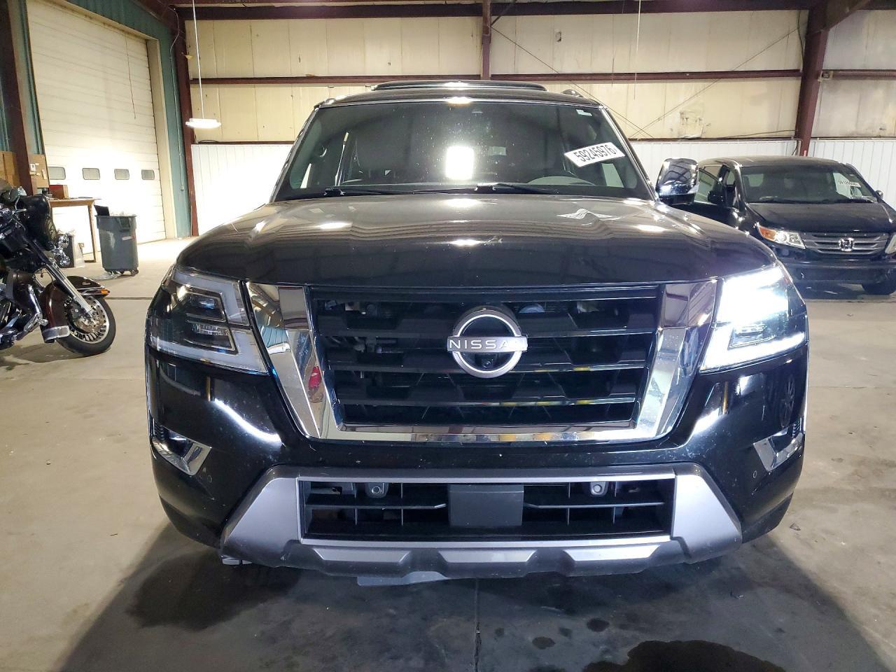 2022 Nissan Armada Platinum - zdjęcie 5