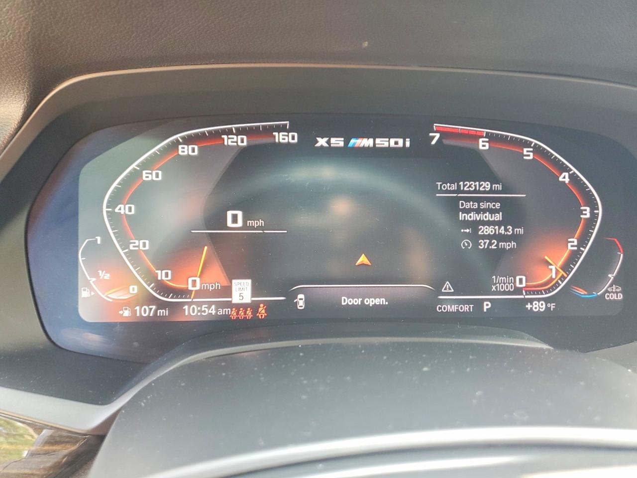 2020 BMW X5 M50I - zdjęcie 9
