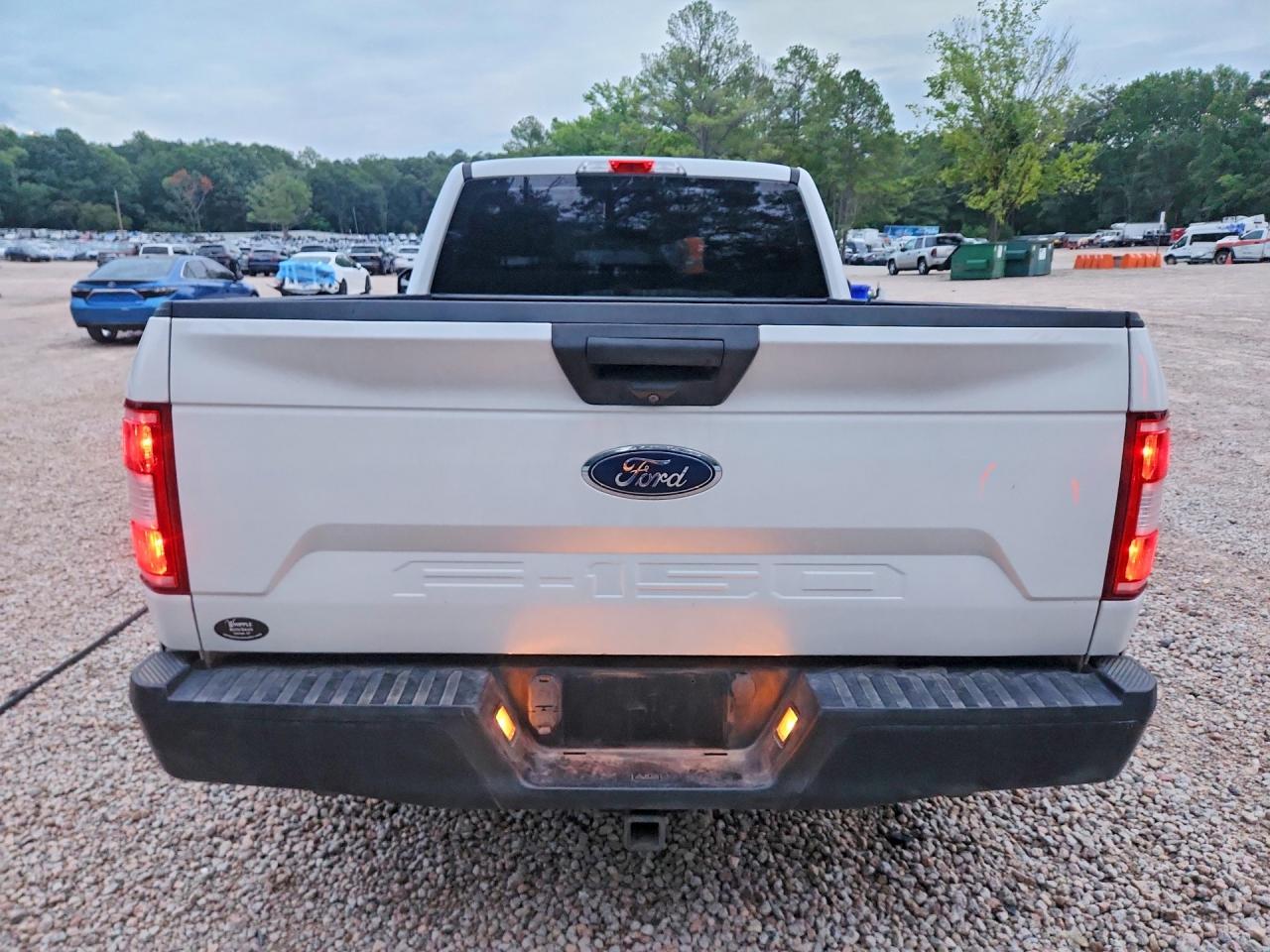 2019 Ford F150 - zdjęcie 6