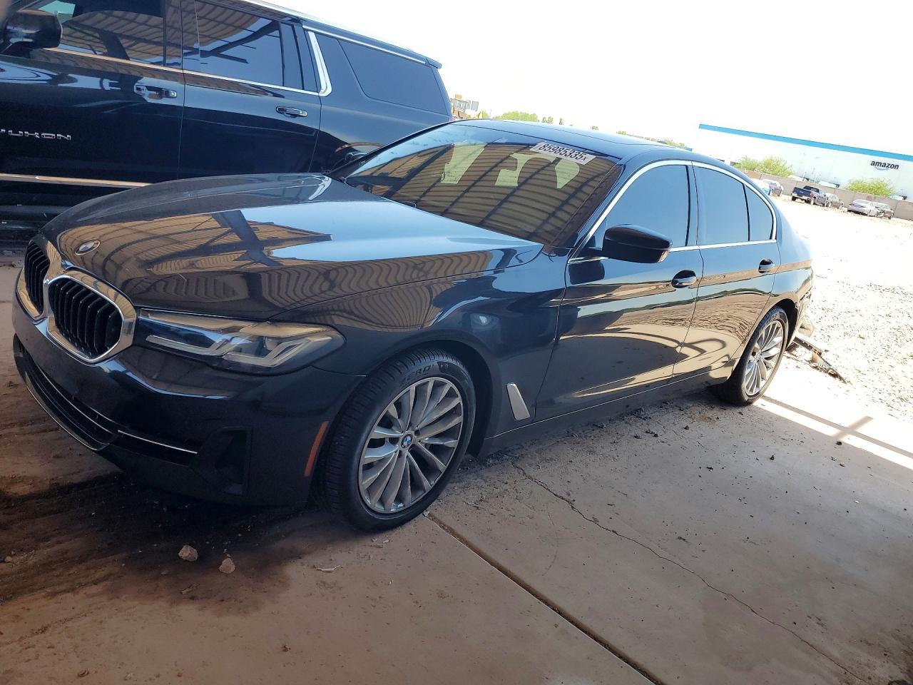 2022 BMW Seria 5 530i - zdjęcie główne