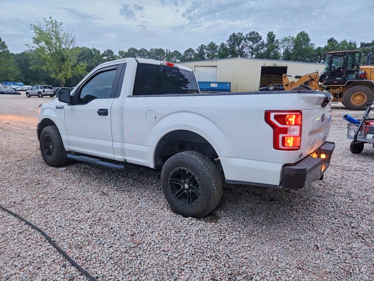 2019 Ford F150 - zdjęcie 2