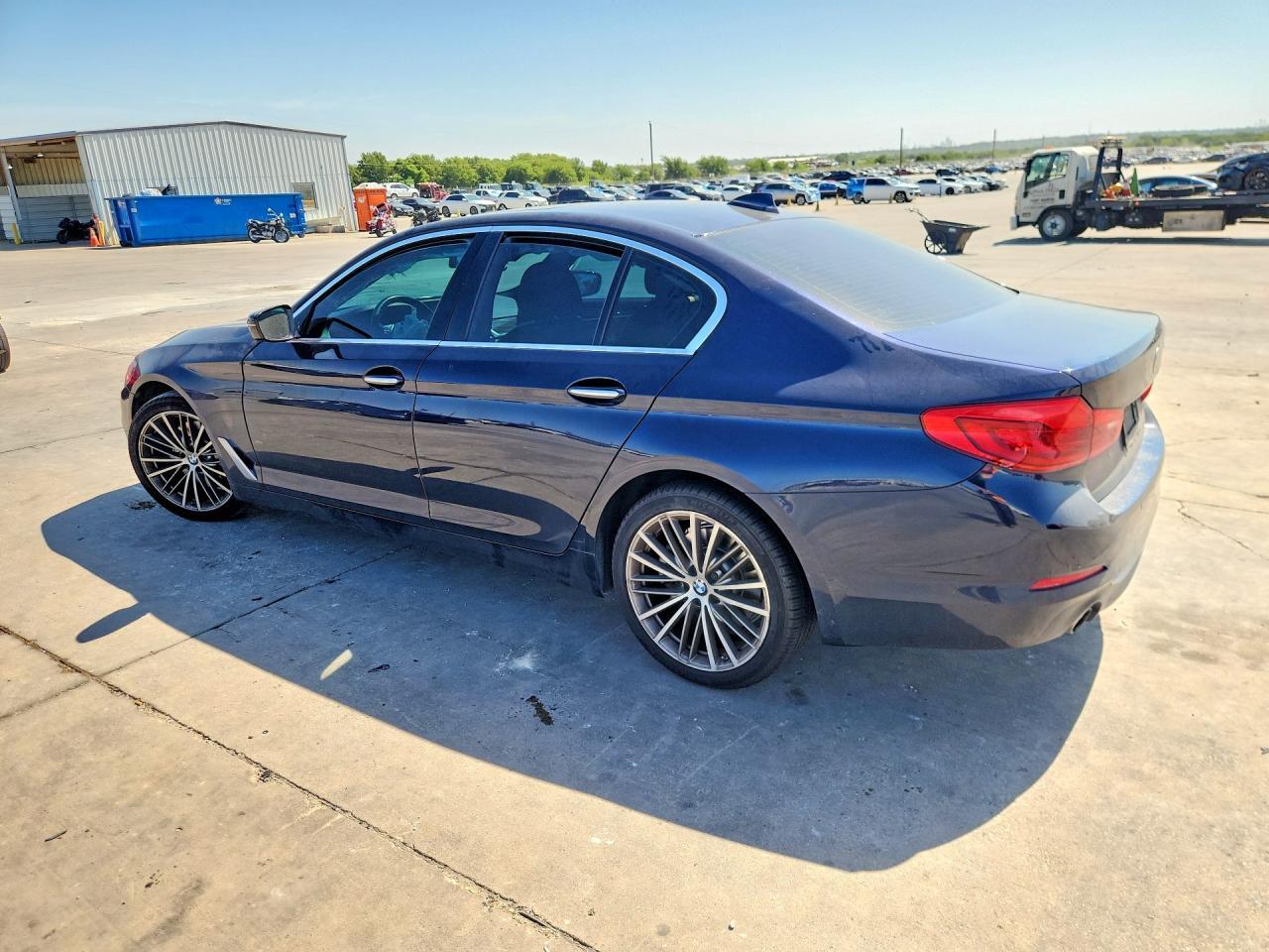 2018 BMW 530 I - zdjęcie 2