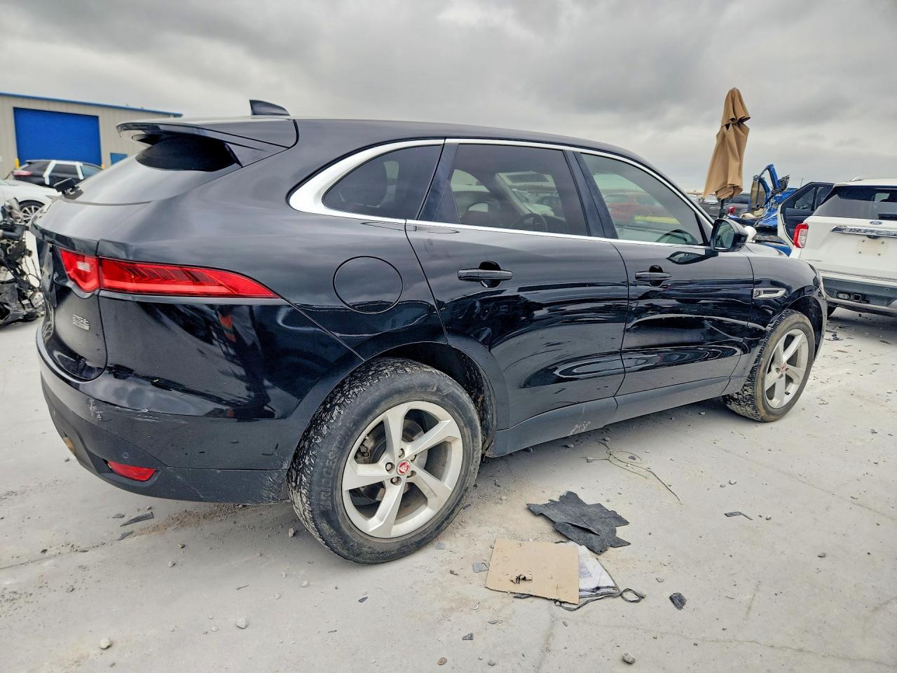 2019 Jaguar F-Pace Premium - zdjęcie 3