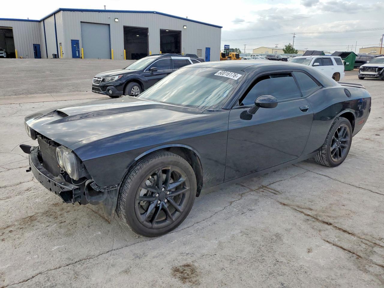2022 Dodge Challenger Gt - zdjęcie główne