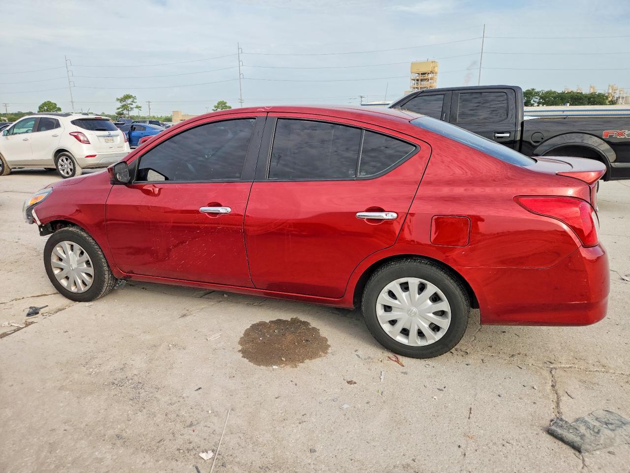 2019 Nissan Versa Sv - zdjęcie 2