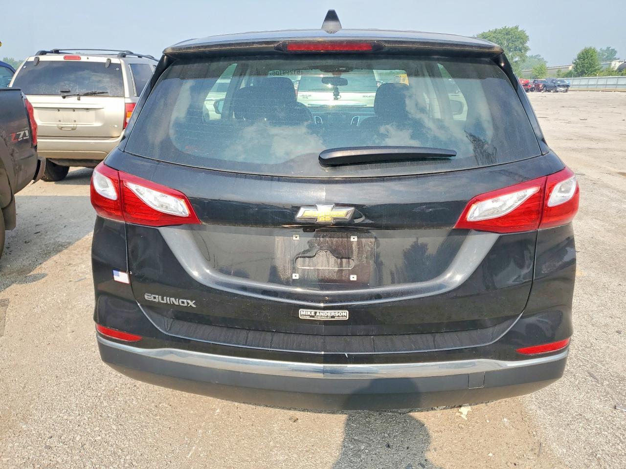 2018 Chevrolet Equinox Ls - zdjęcie 6