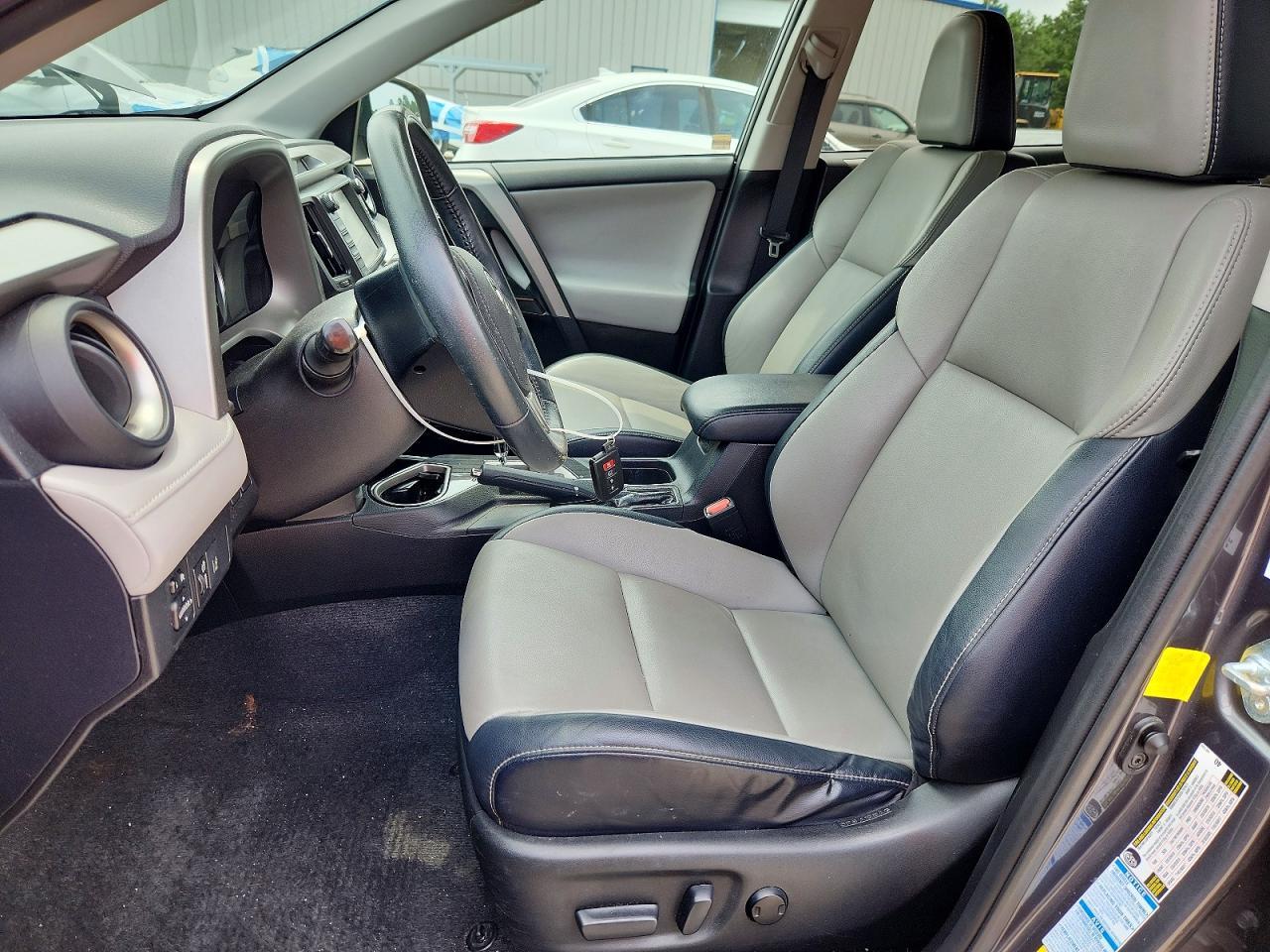 2017 Toyota Rav4 Limited - zdjęcie 7