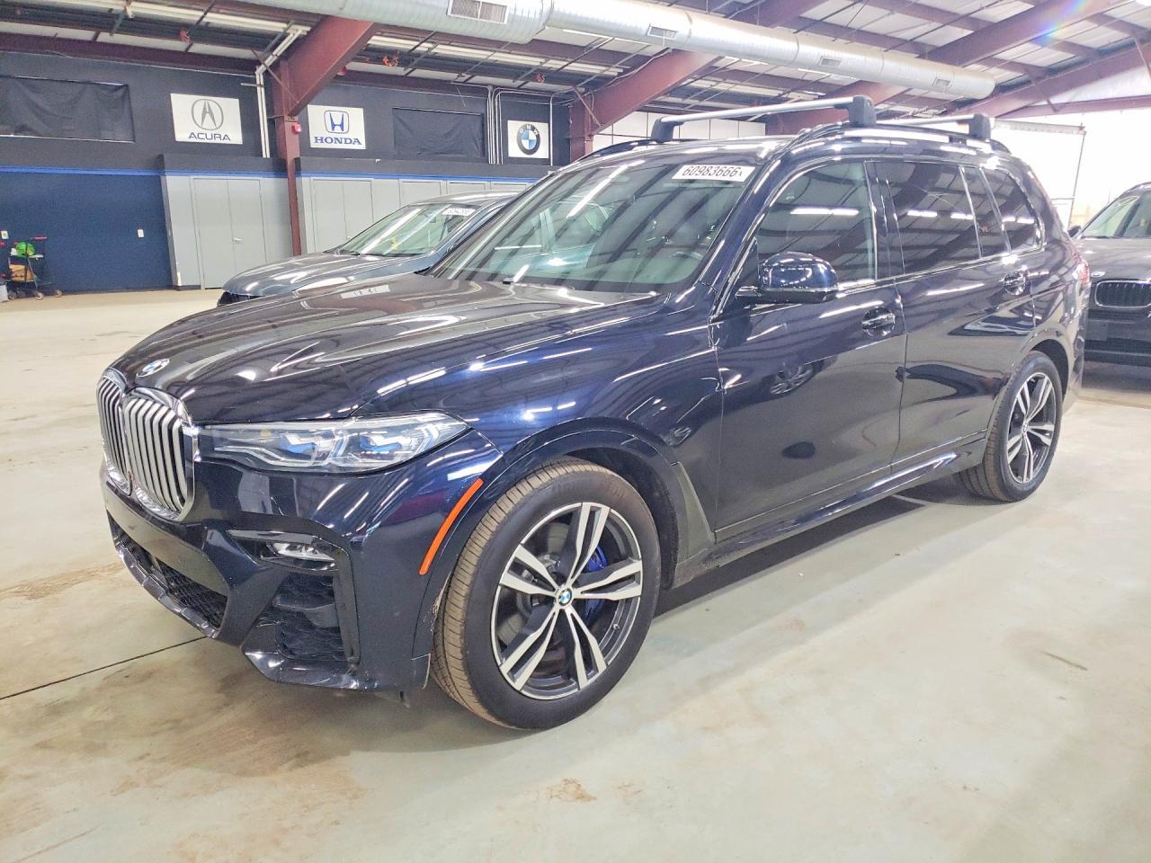 2019 BMW X7 xDrive50I - zdjęcie główne