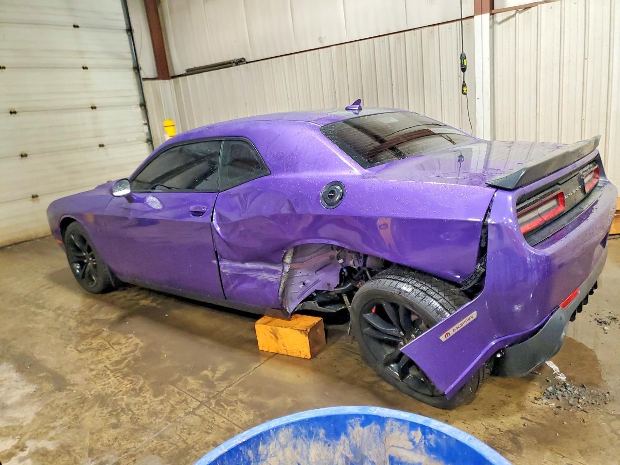 2016 Dodge Challenger R/T - zdjęcie 2