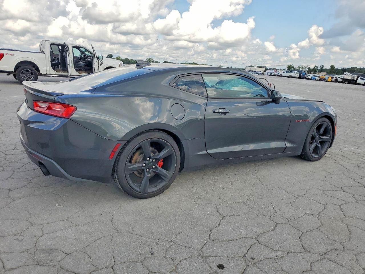 2018 Chevrolet Camaro Lt - zdjęcie 3