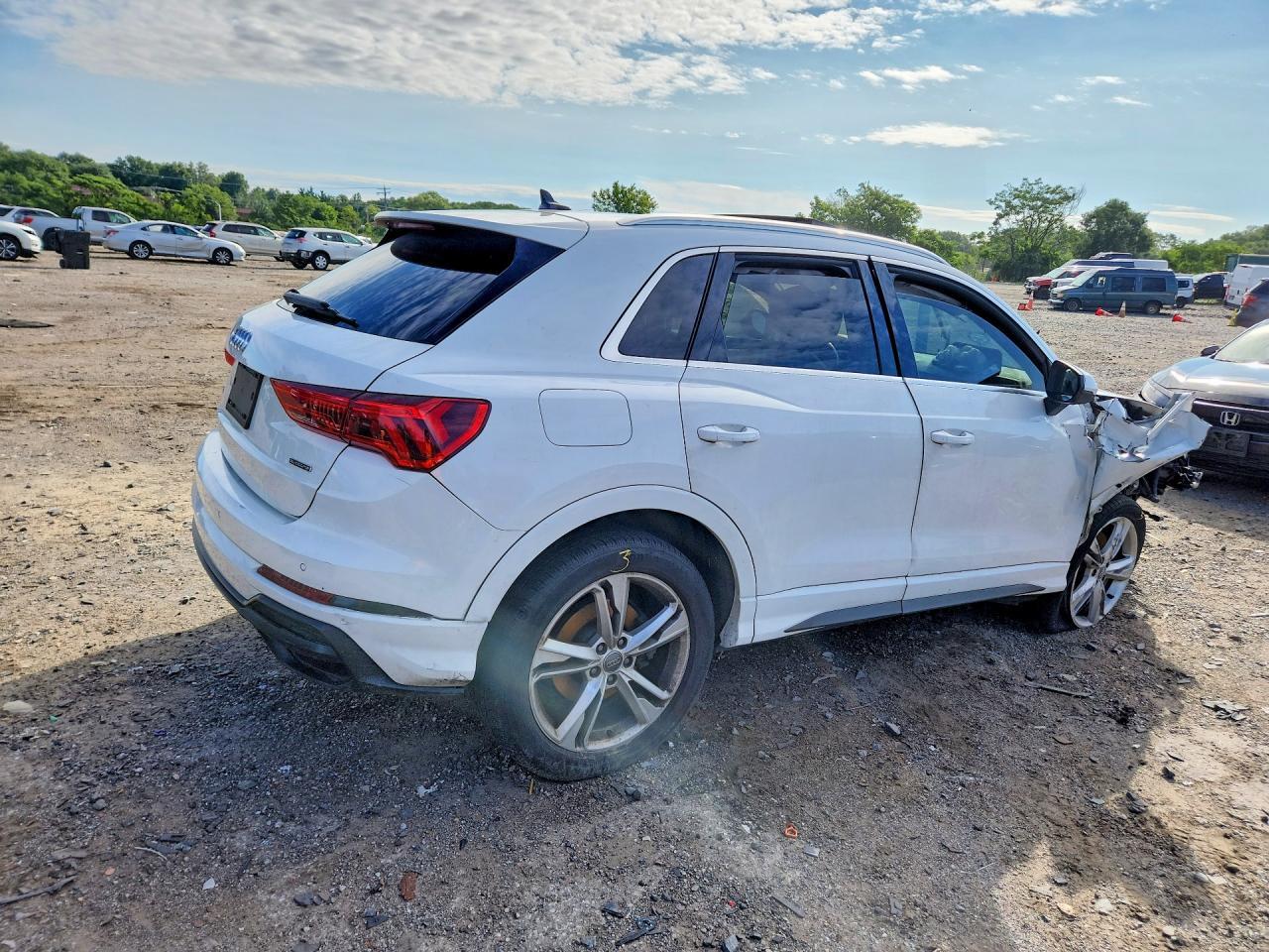 2020 Audi Q3 Premium S Line - zdjęcie 3