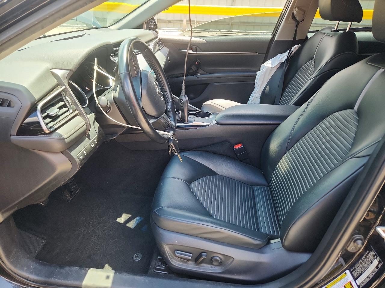 2019 Toyota Camry Se - zdjęcie 7
