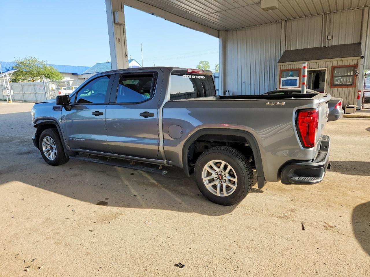 2022 GMC Sierra Limited K1500 - zdjęcie 2