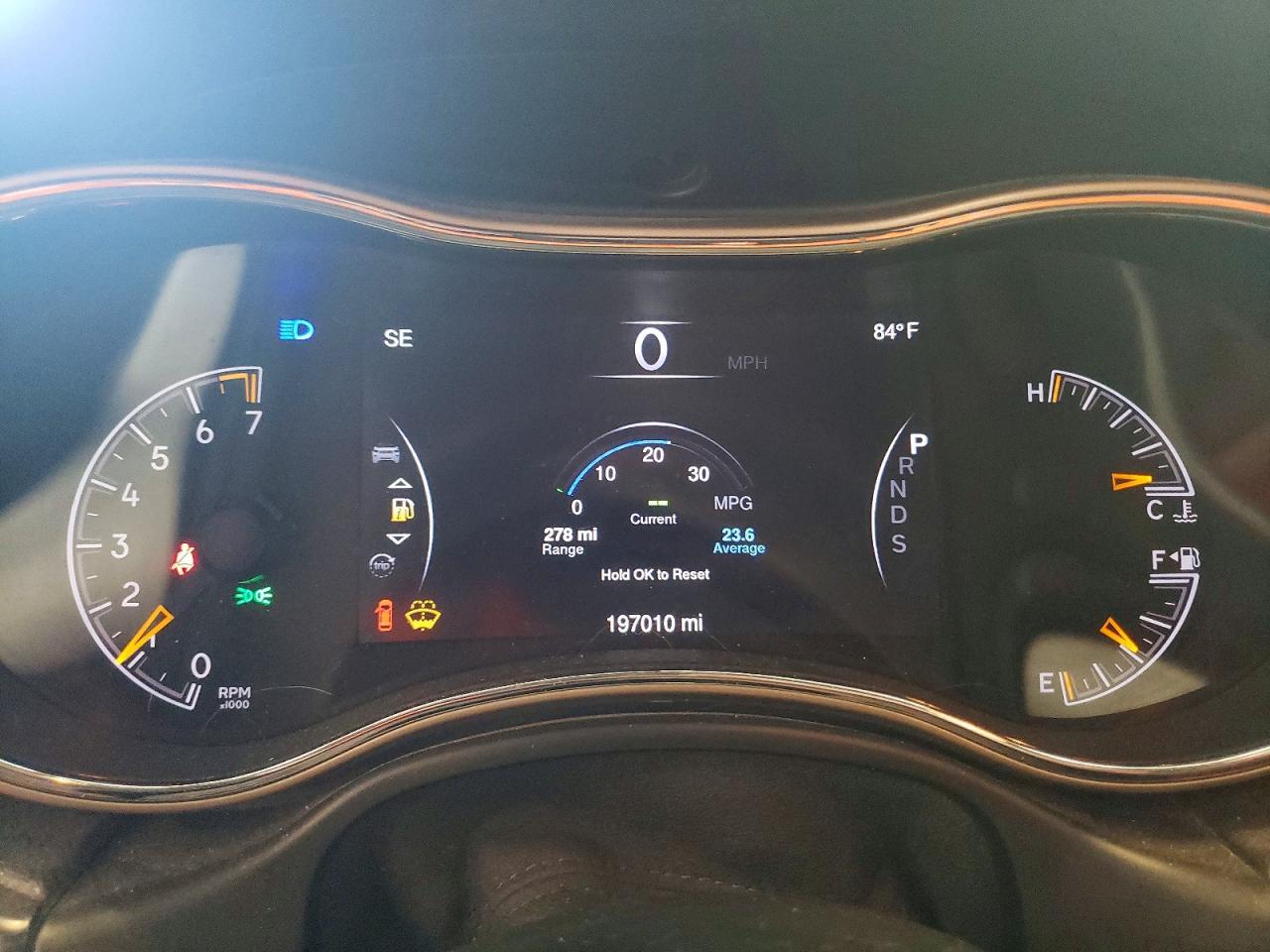2014 Jeep Grand Cherokee Laredo - zdjęcie 9