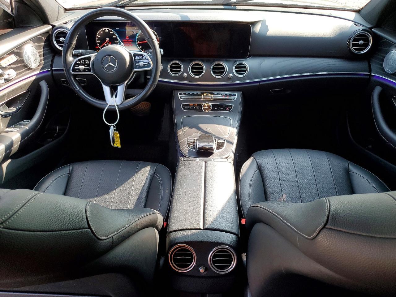 2020 Mercedes-Benz E 350 4Matic - zdjęcie 8