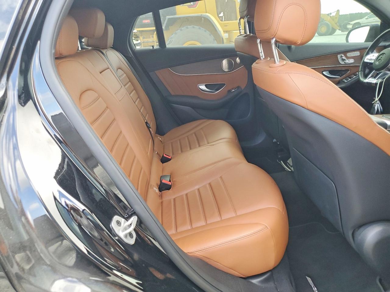 2021 Mercedes-Benz Glc Coupe 43 4Matic Amg - zdjęcie 10