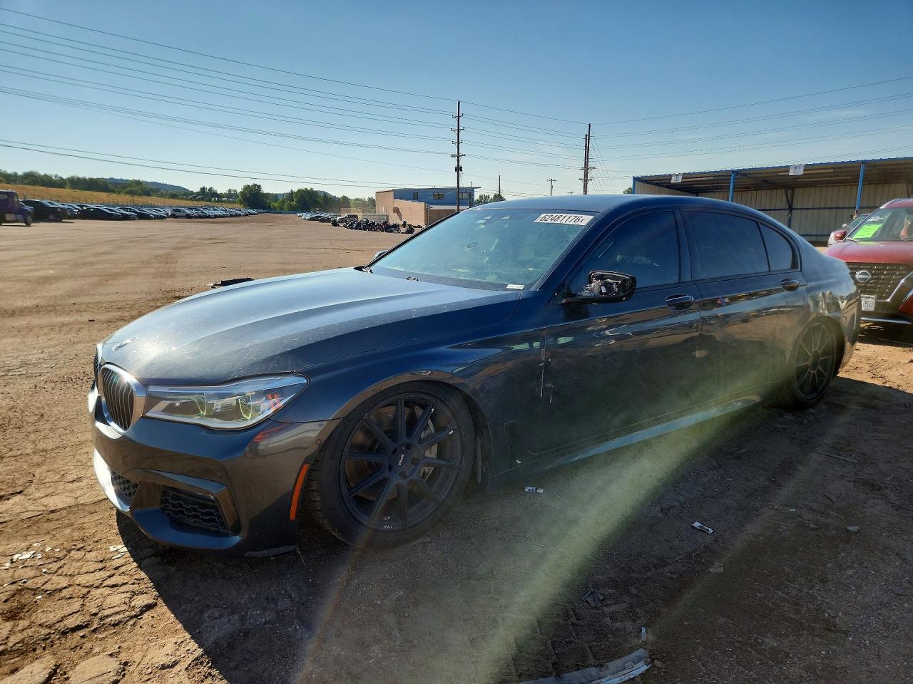 2017 BMW 750 I - zdjęcie główne
