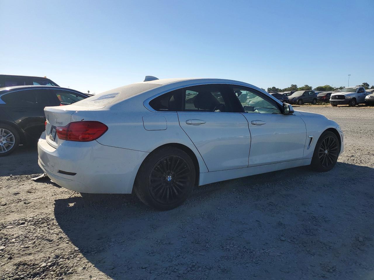 2015 BMW Seria 4 428i - zdjęcie 3