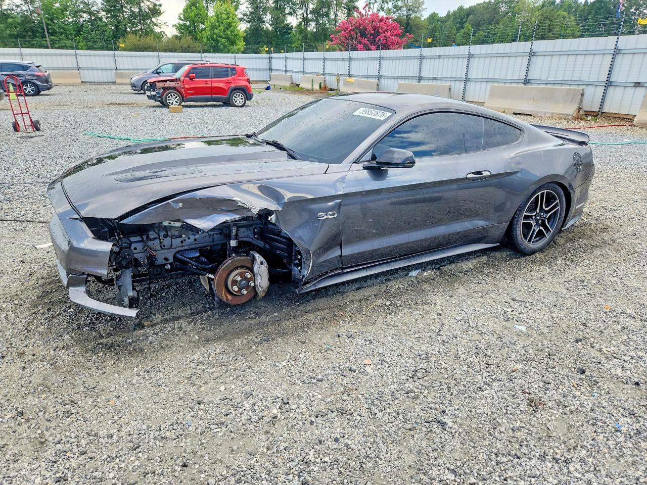 2017 Ford Mustang Gt - zdjęcie główne