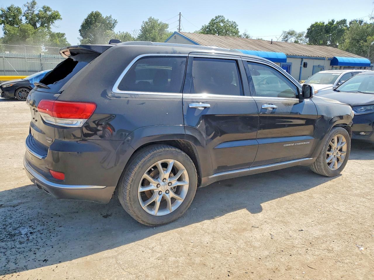 2014 Jeep Grand Cherokee Summit - zdjęcie 3